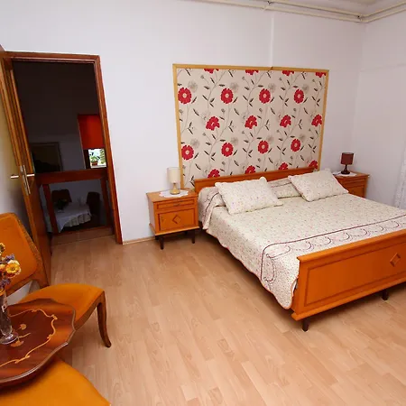 Goga Apartament *