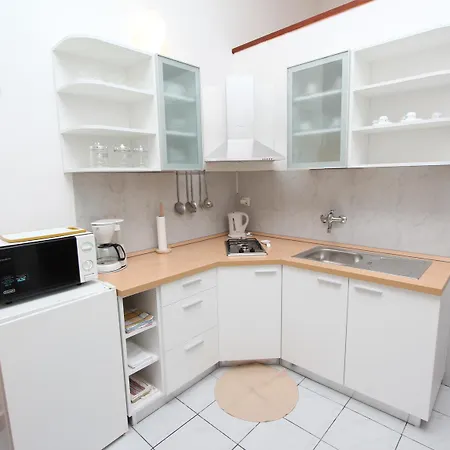 Goga Apartman *